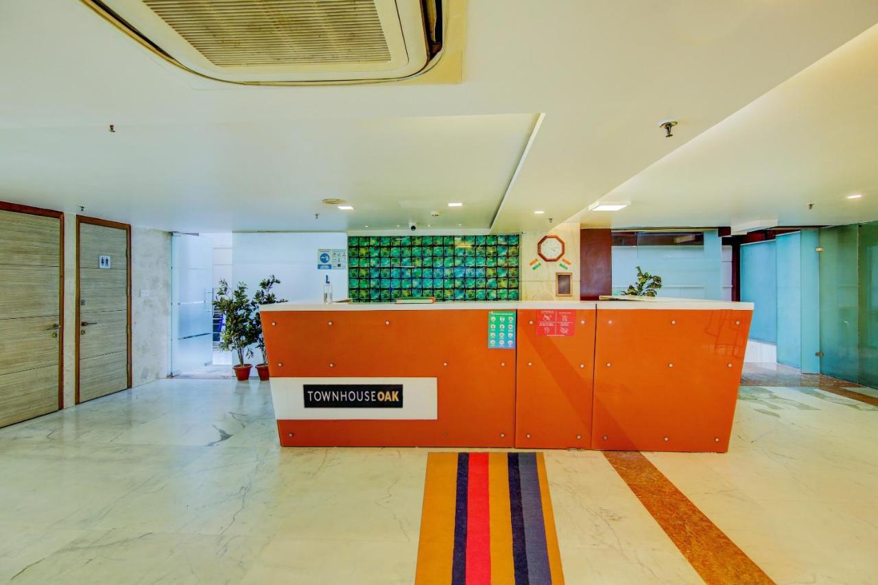 Hotel Townhouse Oak Safdarjung Neu-Delhi Exterior foto