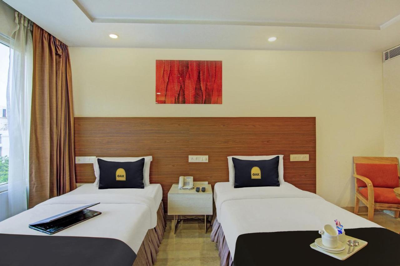 Hotel Townhouse Oak Safdarjung Neu-Delhi Exterior foto
