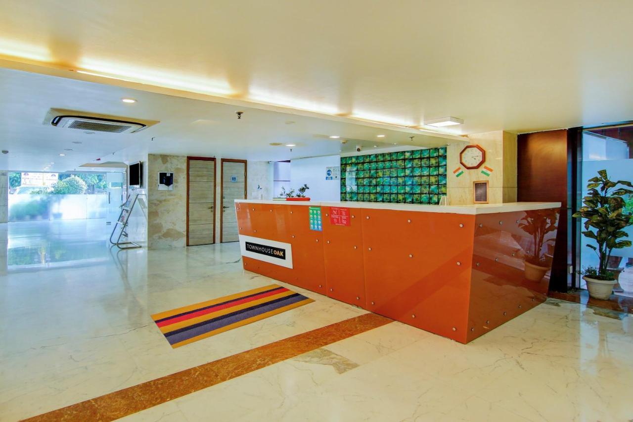 Hotel Townhouse Oak Safdarjung Neu-Delhi Exterior foto