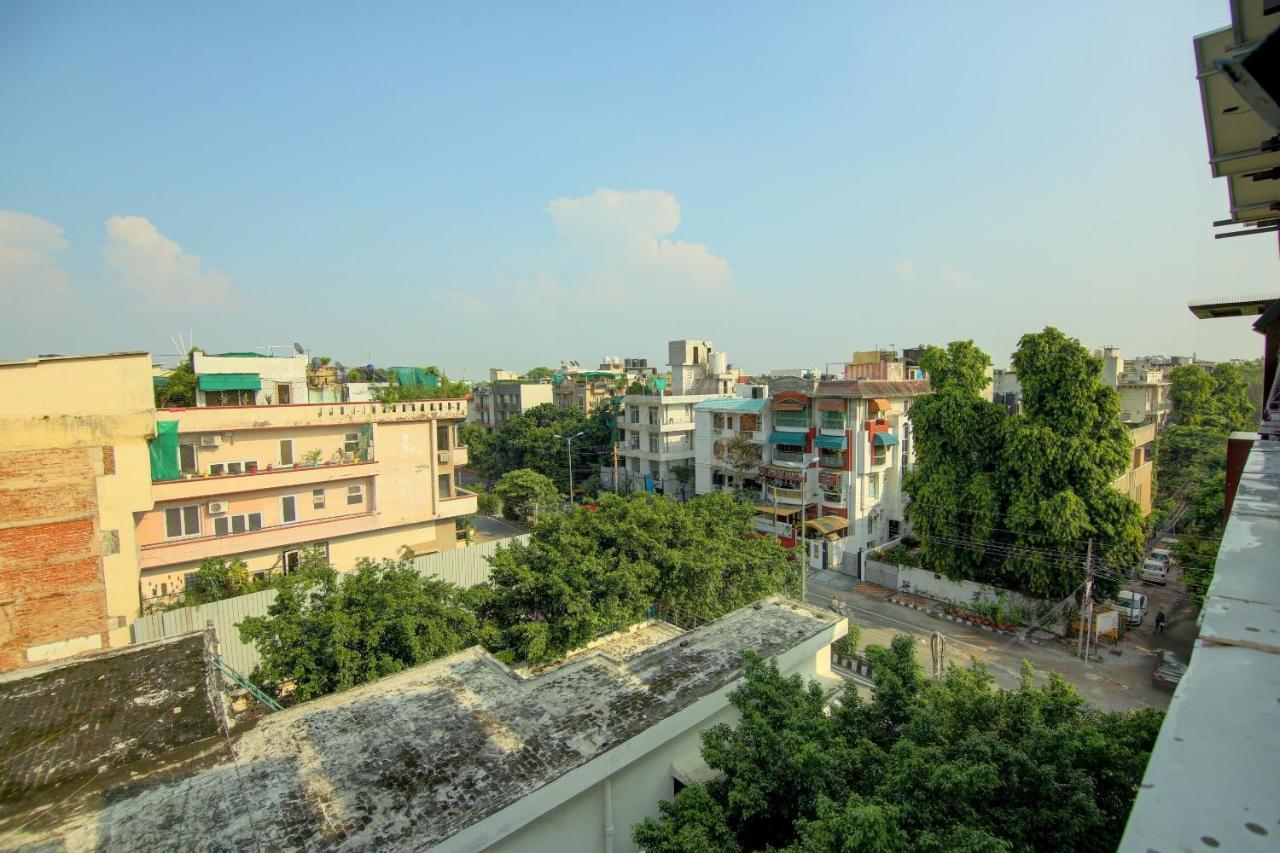 Hotel Townhouse Oak Safdarjung Neu-Delhi Exterior foto